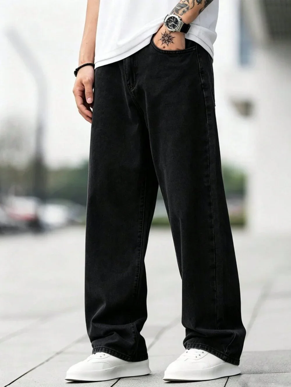 Black Casual Men's Loose Fit Cotton Jeans With Slant Pockets